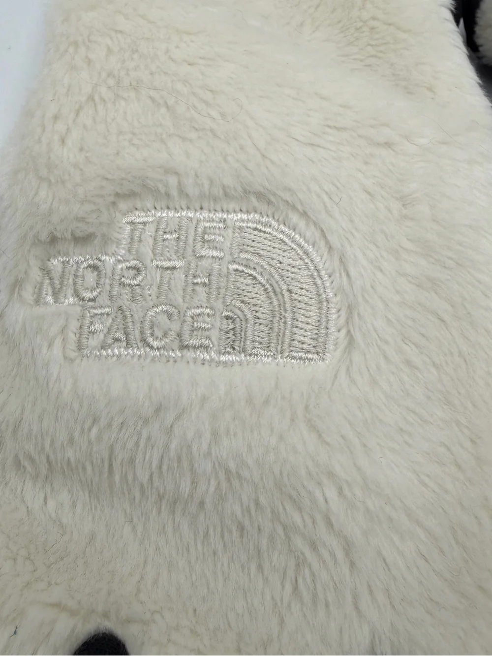 The North Face Osito Etip Gloves Womens M White Black Fleece Touchscreen